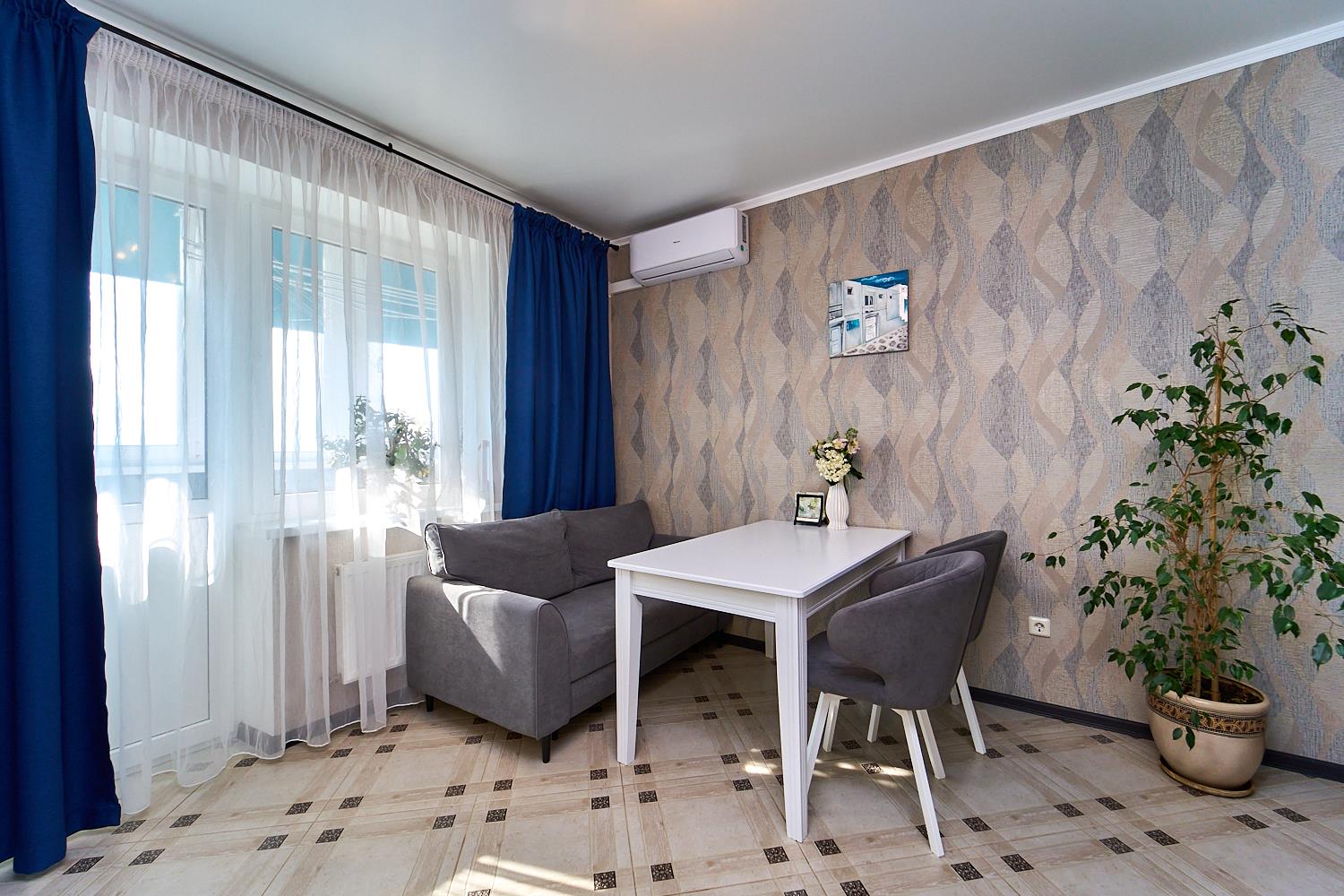 Фото №4: 1-комнатная квартира 50 м² - Краснодар, Прикубанский внутригородской округ, Фестивальный, мкр. Солнечный, ул. Казбекская, 1