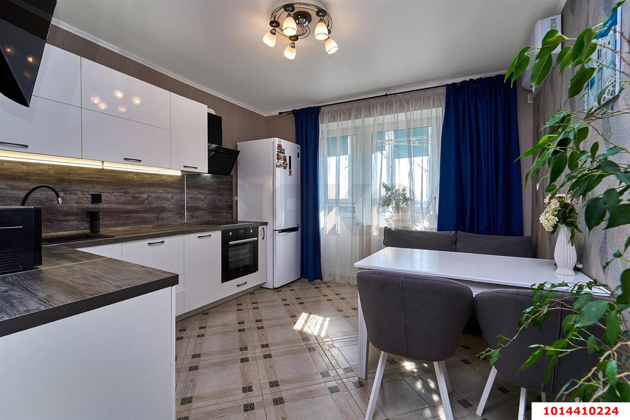 Фото №1: 1-комнатная квартира 50 м² - Краснодар, Солнечный, ул. Казбекская, 1