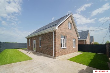 Фото №1: Дом 137 м² - Копанской, мкр. Прикубанский внутригородской округ, ул. Карнавальная, 6/1