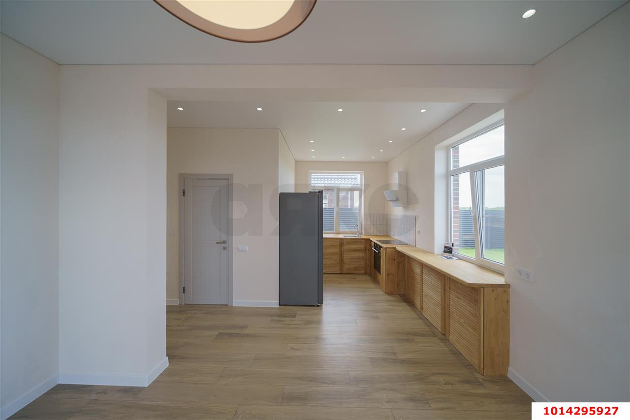 Фото №2: Дом 137 м² + 4 сот. - Копанской, мкр. Прикубанский внутригородской округ, ул. Карнавальная, 6/1