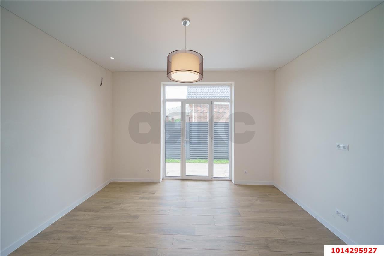 Фото №5: Дом 137 м² + 4 сот. - Копанской, мкр. Прикубанский внутригородской округ, ул. Карнавальная, 6/1