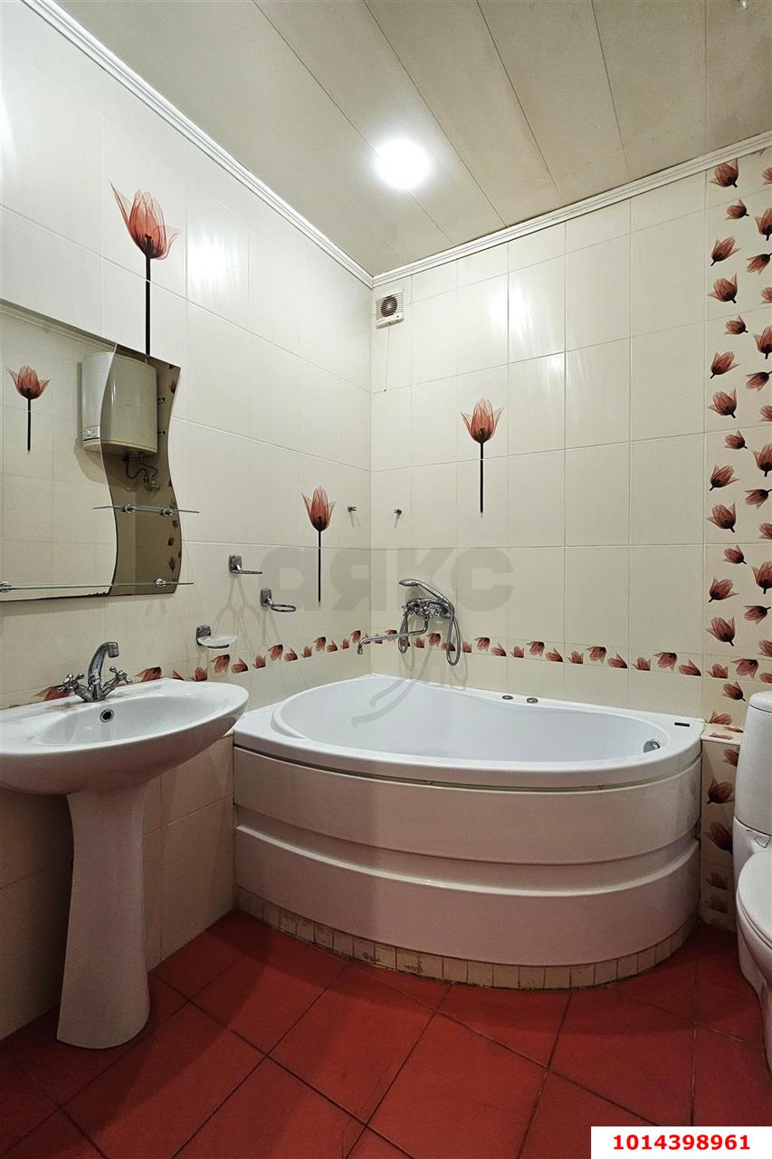 Фото №9: Дом 82 м² + 1.25 сот. - Краснодар, Прикубанский внутригородской округ, Завод Радиоизмерительных Приборов, п. Калинино, ул. Уссурийская, 13