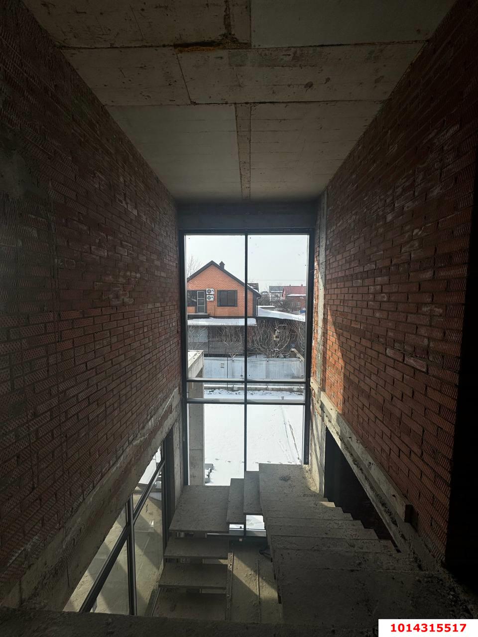 Фото №8: Дом 202 м² + 6.03 сот. - Знаменский, мкр. Карасунский внутригородской округ, ул. Платиновая, 46