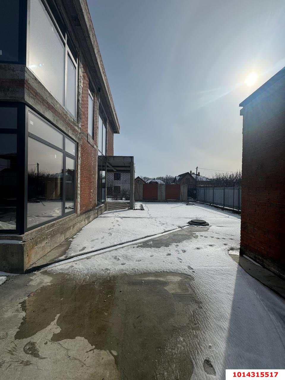 Фото №14: Дом 202 м² + 6.03 сот. - Знаменский, мкр. Карасунский внутригородской округ, ул. Платиновая, 46