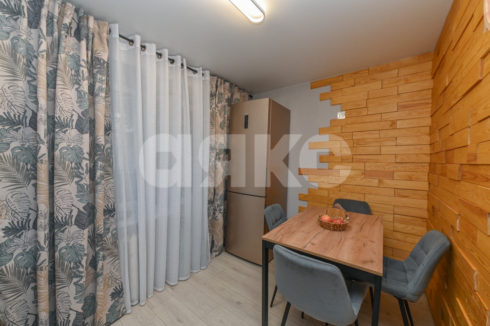 Фото №2: 2-комнатная квартира 61 м² - Ростов-на-Дону, Чкаловский, ул. Штахановского, 14