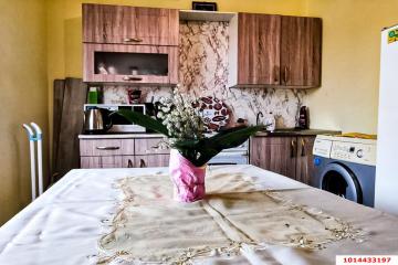 Фото №1: 1-комнатная квартира 37 м² - Краснодар, мкр. Музыкальный, ул. имени Ф.И. Шаляпина, 31А