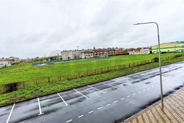 Фото №4: 2-комнатная квартира 61 м² - Адыгейск, пр-кт Ленина, 31