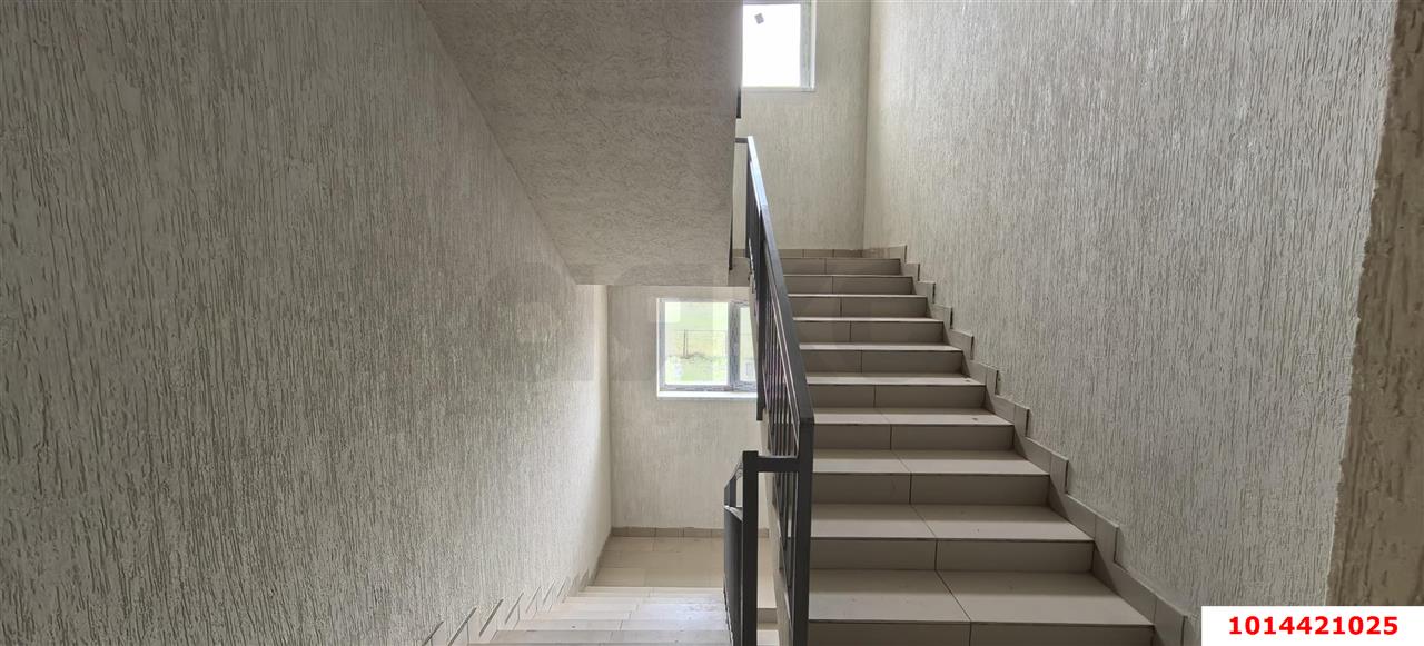 Фото №3: 2-комнатная квартира 61 м² - Адыгейск, пр-кт Ленина, 31