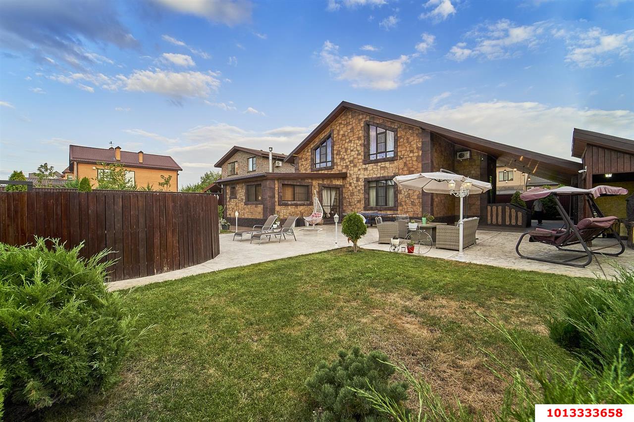 Фото №1: Дом 202 м² + 4.84 сот. - Краснодар, Калинино, ул. Аральская, 22