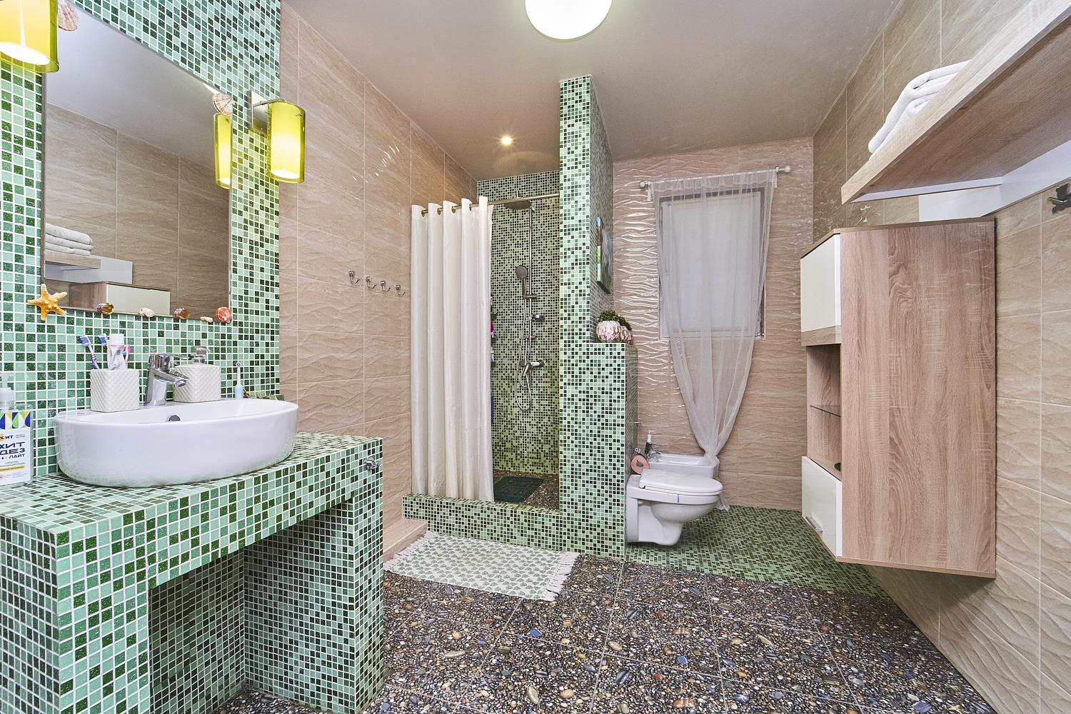 Фото №19: Дом 202 м² + 4.84 сот. - Краснодар, Прикубанский внутригородской округ, Завод Радиоизмерительных Приборов, п. Калинино, ул. Аральская, 22