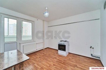 Фото №1: 2-комнатная квартира 57 м² - Краснодар, мкр. Почтовый, ул. имени Валерия Гассия, 10