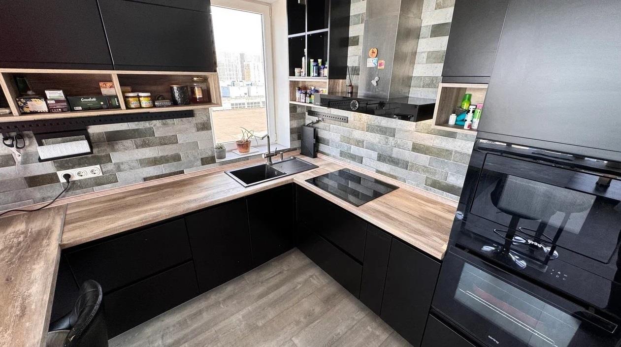 Фото №6: 2-комнатная квартира 77 м² - Краснодар, Центральный внутригородской округ, мкр. Центральный, ул. Коммунаров, 270к1