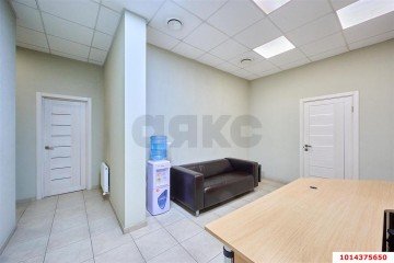 Фото №5: Офисное помещение 30 м² - Краснодар, мкр. Фестивальный, ул. Яна Полуяна, 47