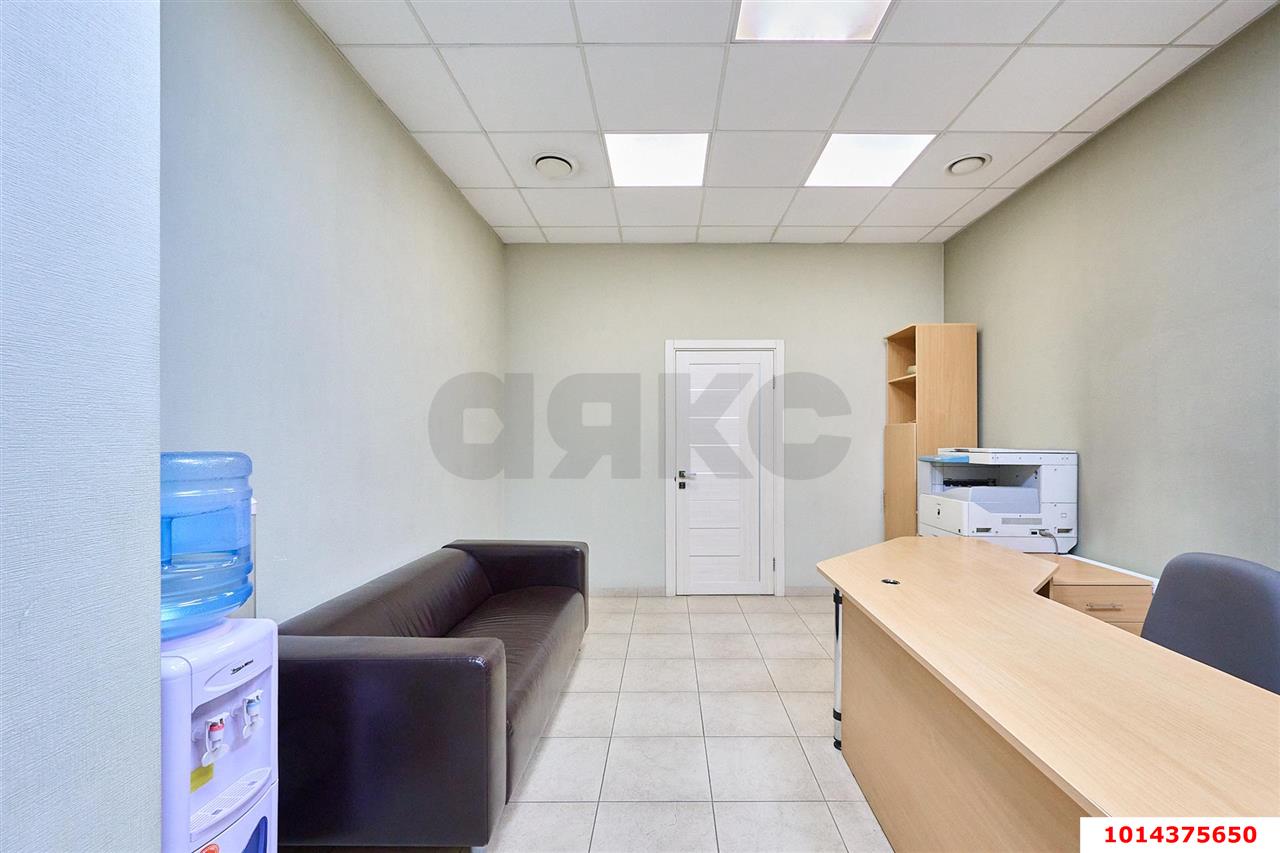Фото №2: Офисное помещение 30 м² - Краснодар, Фестивальный, ул. Яна Полуяна, 47