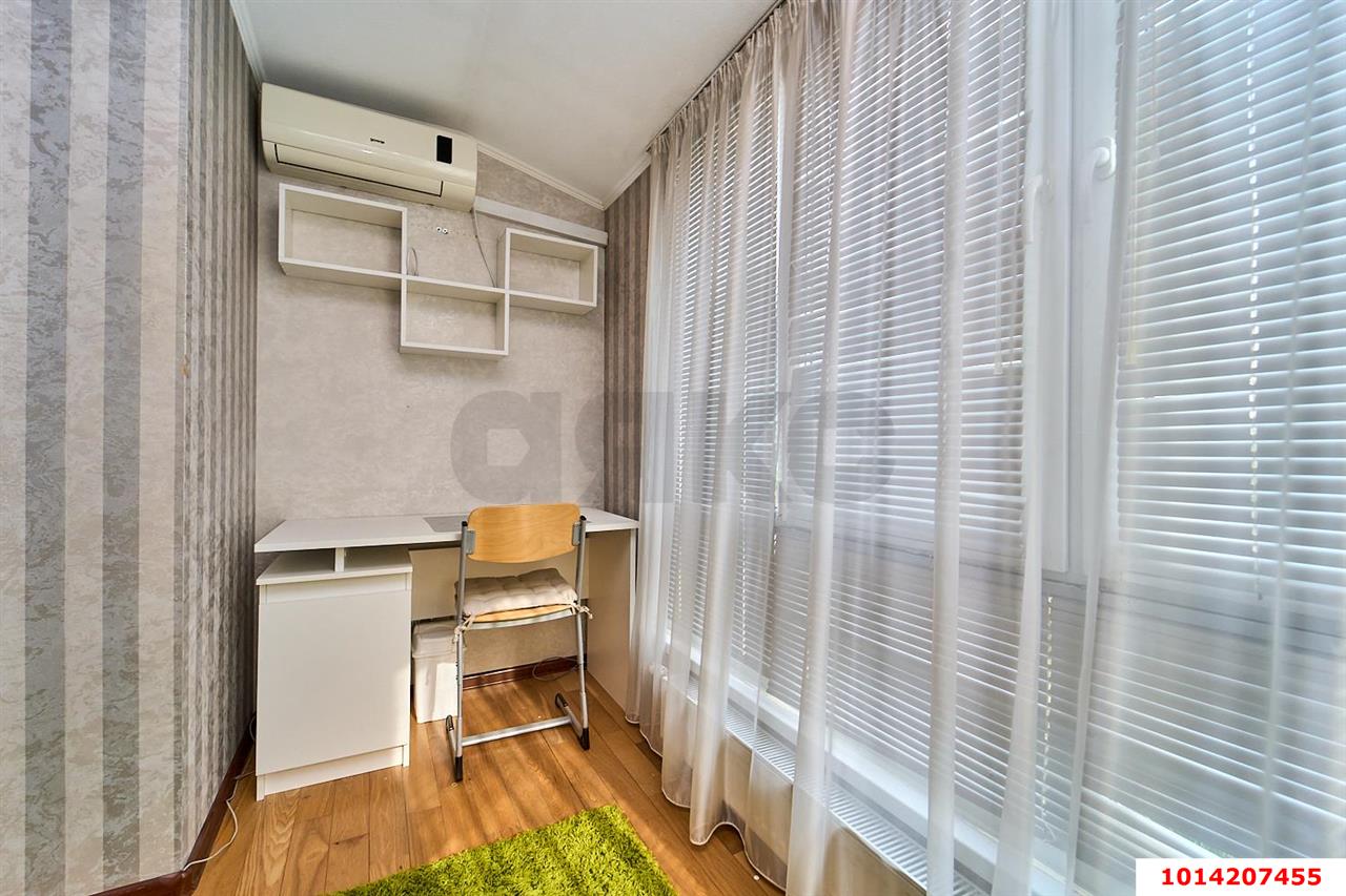 Фото №4: 3-комнатная квартира 82 м² - Краснодар, Прикубанский внутригородской округ, мкр. имени Маршала Жукова, ул. Кореновская, 15/1