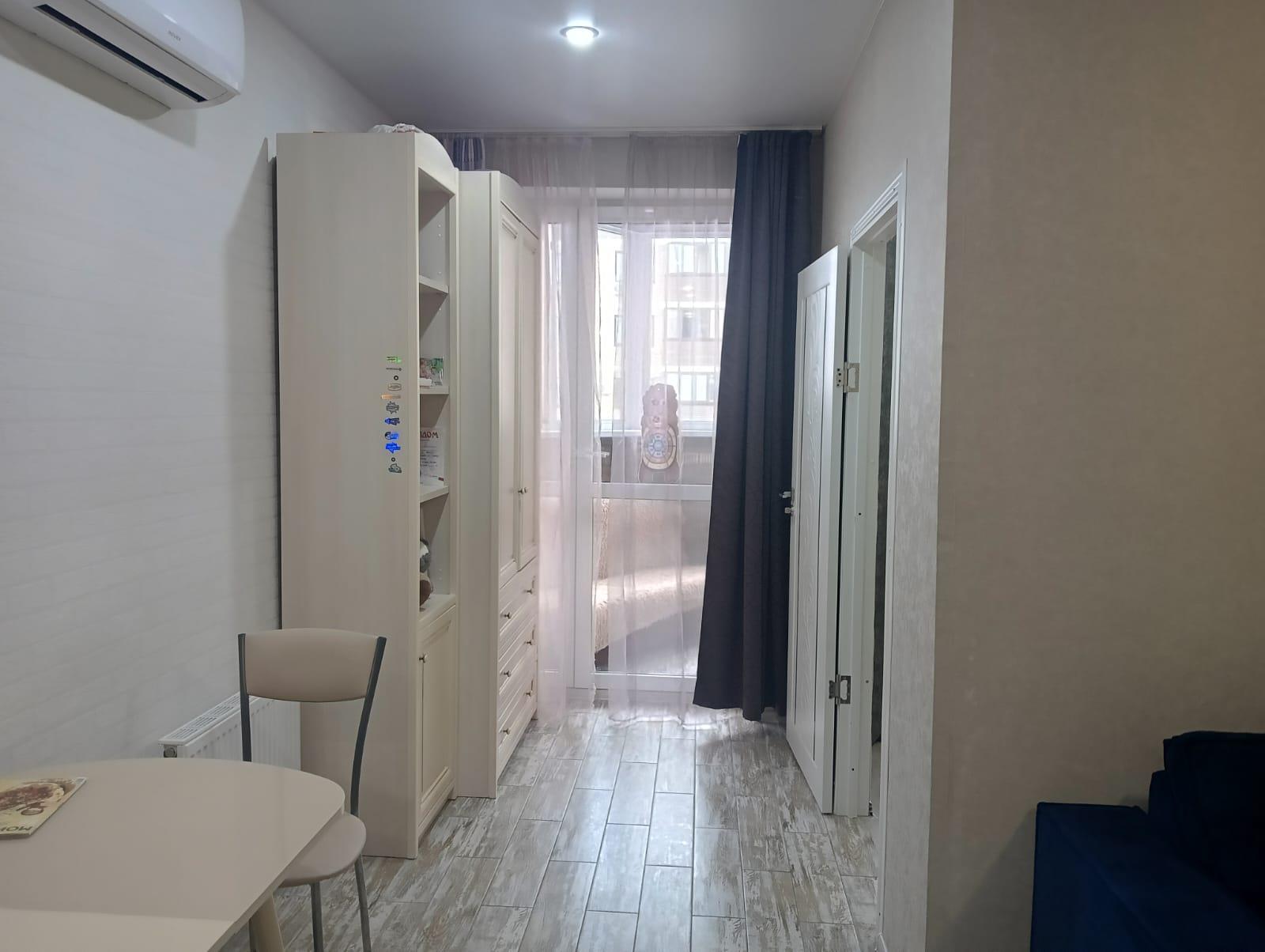 Фото №2: 1-комнатная квартира 40 м² - Краснодар, Прикубанский внутригородской округ, Россинского, мкр. жилой комплекс Дружный, ул. Адмирала Серебрякова, 3к2