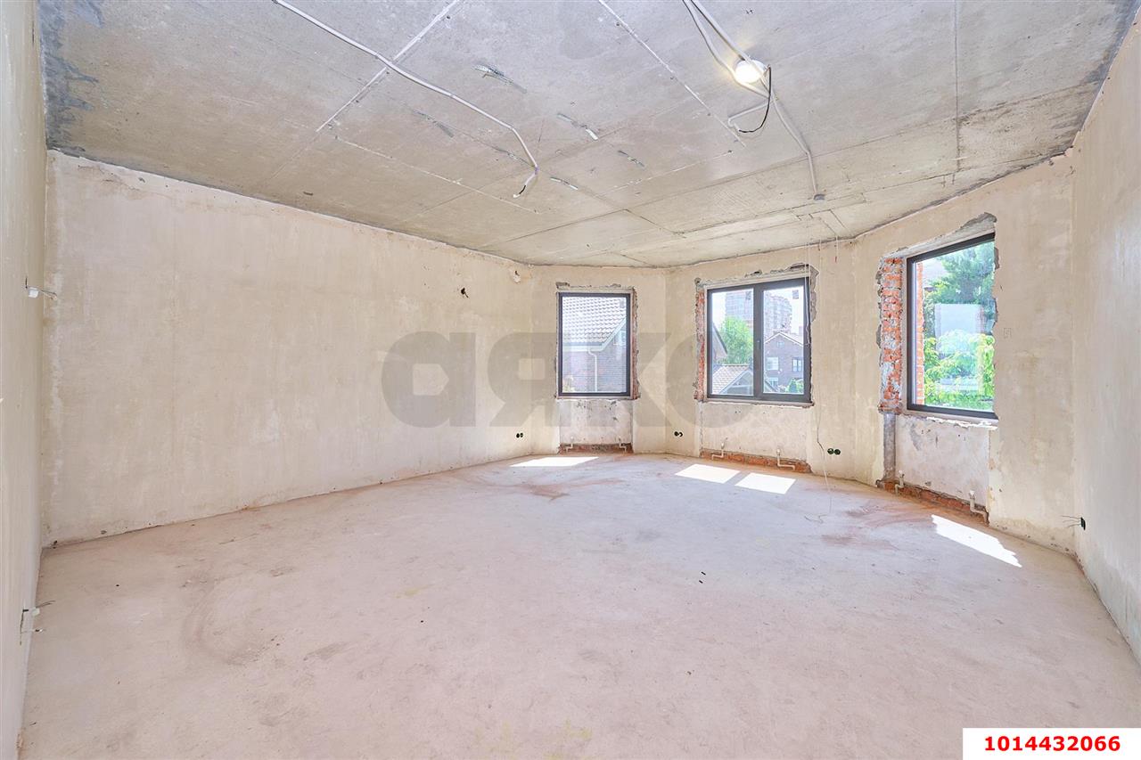 Фото №9: Дом 365 м² + 3.78 сот. - Краснодар, Фестивальный, ул. Эльбрусская