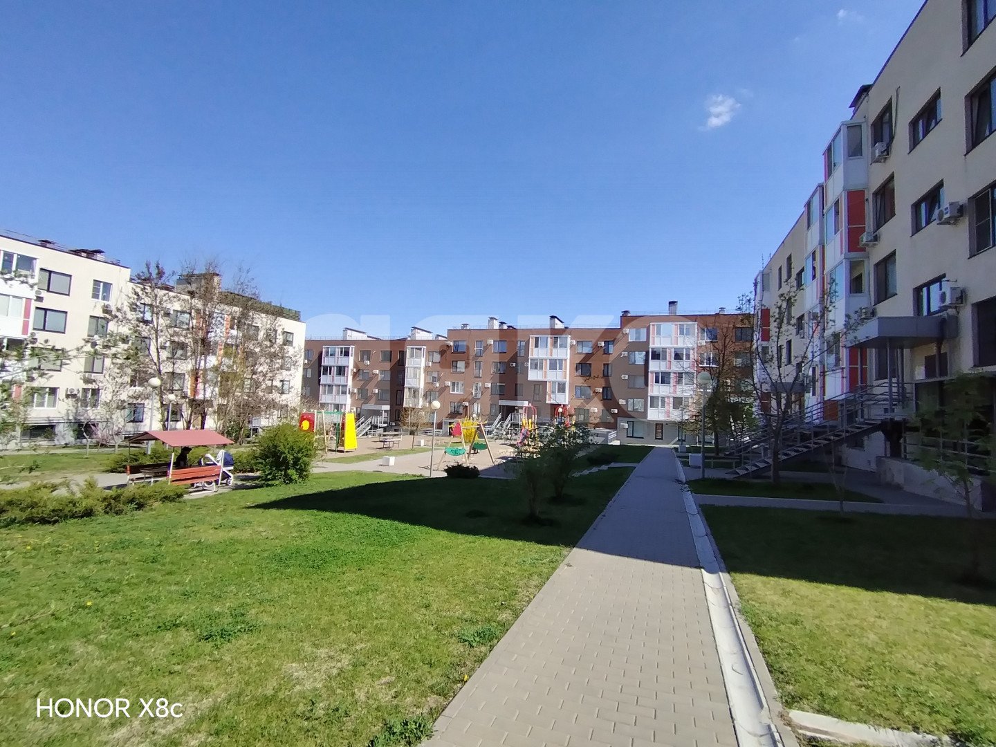 Фото №13: 1-комнатная квартира 33 м² - Волгоград, квартал Молодёжный, ул. Солнечникова, 13