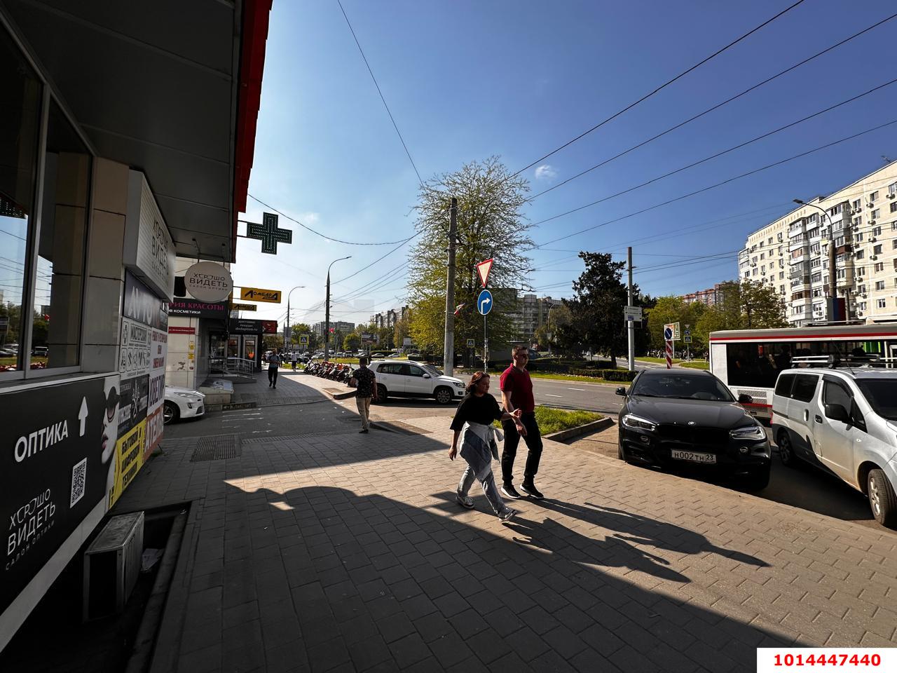 Фото №2: Торговое помещение 167 м² - Краснодар, 40 лет Победы, ул. имени 40-летия Победы, 144Б
