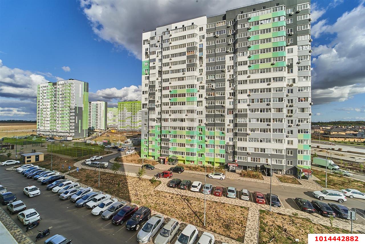 Фото №1: 1-комнатная квартира 37 м² - Краснодар, жилой комплекс Квартал № 6, ул. имени Героя Советского Союза Николая Воробьёва, 5