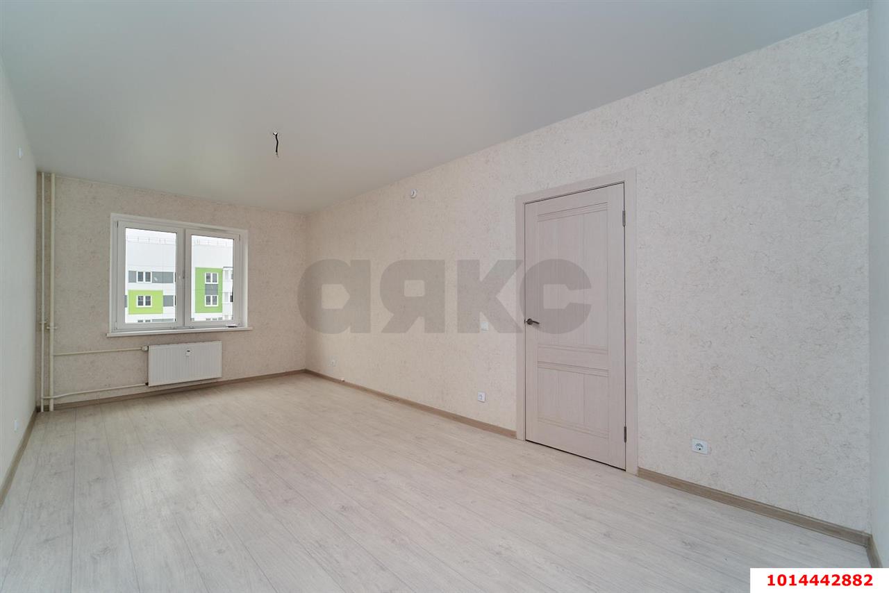 Фото №3: 1-комнатная квартира 37 м² - Краснодар, жилой комплекс Квартал № 6, ул. имени Героя Советского Союза Николая Воробьёва, 5