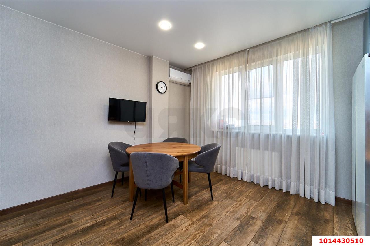 Фото №2: 2-комнатная квартира 90 м² - Краснодар, Западный внутригородской округ, ул. Кожевенная, 26