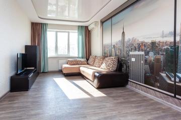 Фото №1: 3-комнатная квартира 83 м² - Краснодар, мкр. Московский, ул. имени Николая Семеновича Котлярова, 11