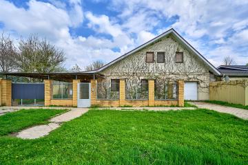 Фото №1: Дом 181 м² - Березанская, ул. Кирпичная, 32А