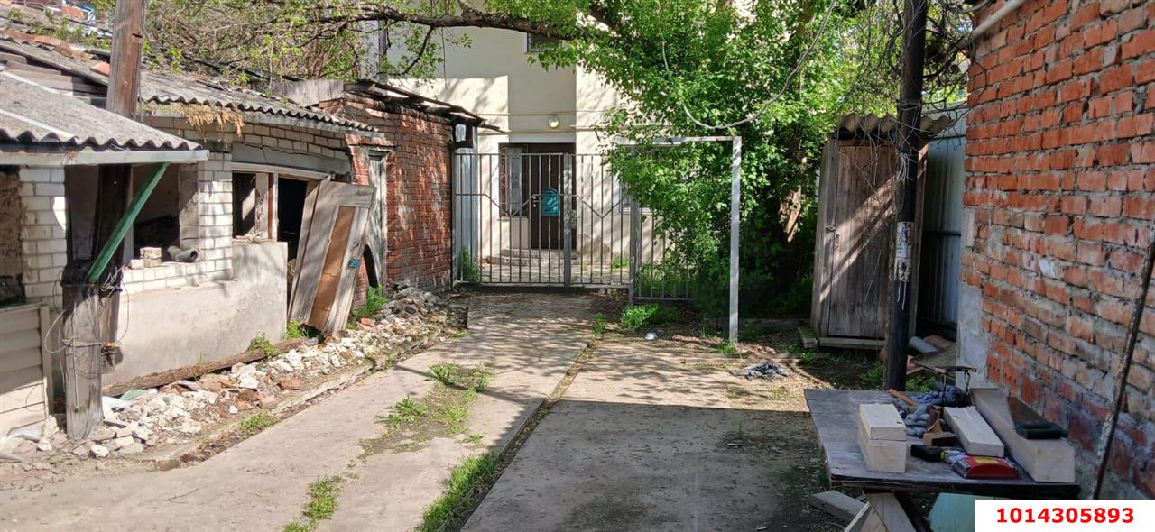Фото №1: Часть дома 92 м² + 1 сот. - Краснодар, Центральный, ул. Октябрьская, 42