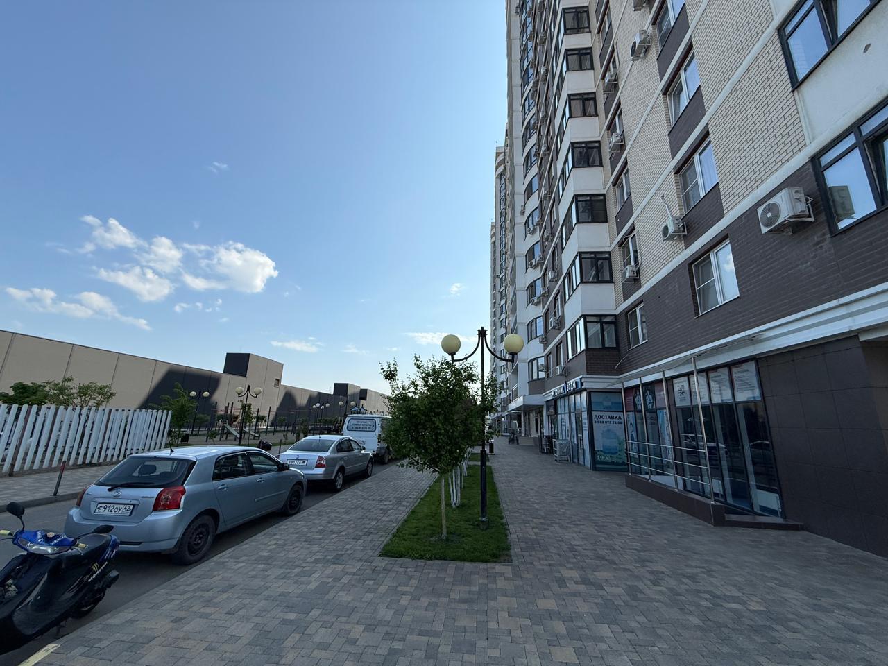 Фото №6: Коммерция 60 м² - Краснодар, Прикубанский внутригородской округ, Россинского, мкр. жилой комплекс Атлант, ул. Адмирала Крузенштерна, 6/3