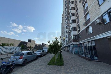 Фото №3: Торговое помещение 61 м² - Краснодар, мкр. жилой комплекс Атлант, ул. Адмирала Крузенштерна, 6/3