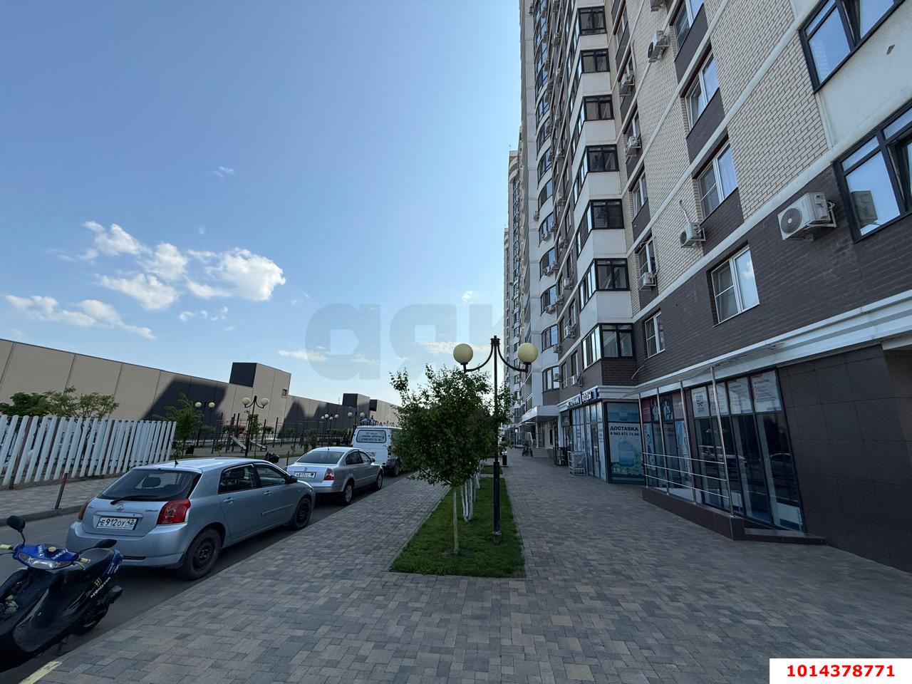 Фото №3: Торговое помещение 61 м² - Краснодар, жилой комплекс Атлант, ул. Адмирала Крузенштерна, 6/3