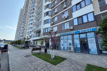 Фото №2: Торговое помещение 61 м² - Краснодар, мкр. жилой комплекс Атлант, ул. Адмирала Крузенштерна, 6/3