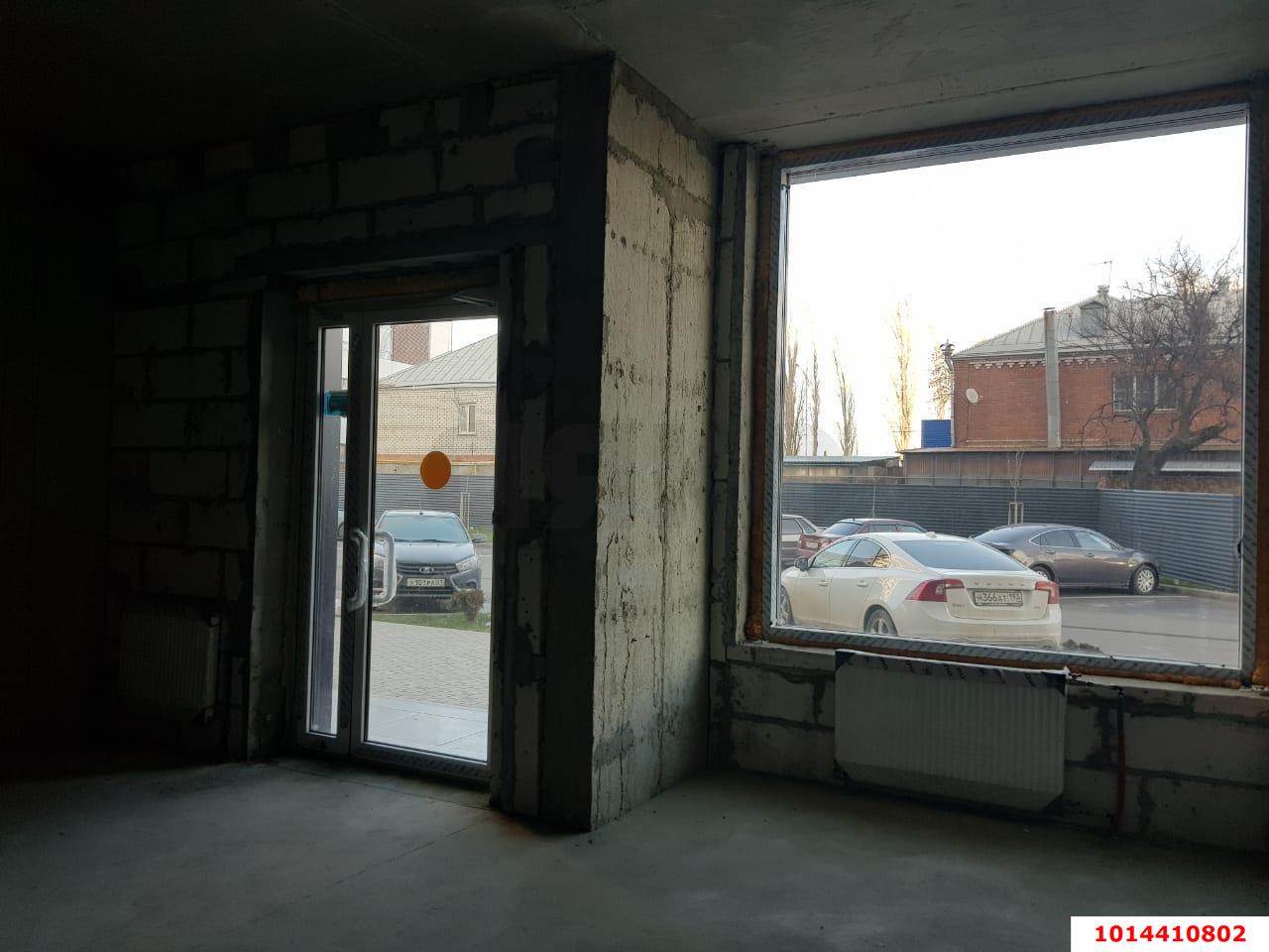 Фото №6: Торговое помещение 87 м² - Краснодар, Пашковский, ул. Бородинская, 152/А