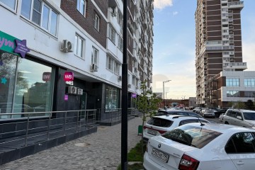 Фото №2: Торговое помещение 87 м² - Краснодар, ж/м Пашковский, ул. Бородинская, 152/А