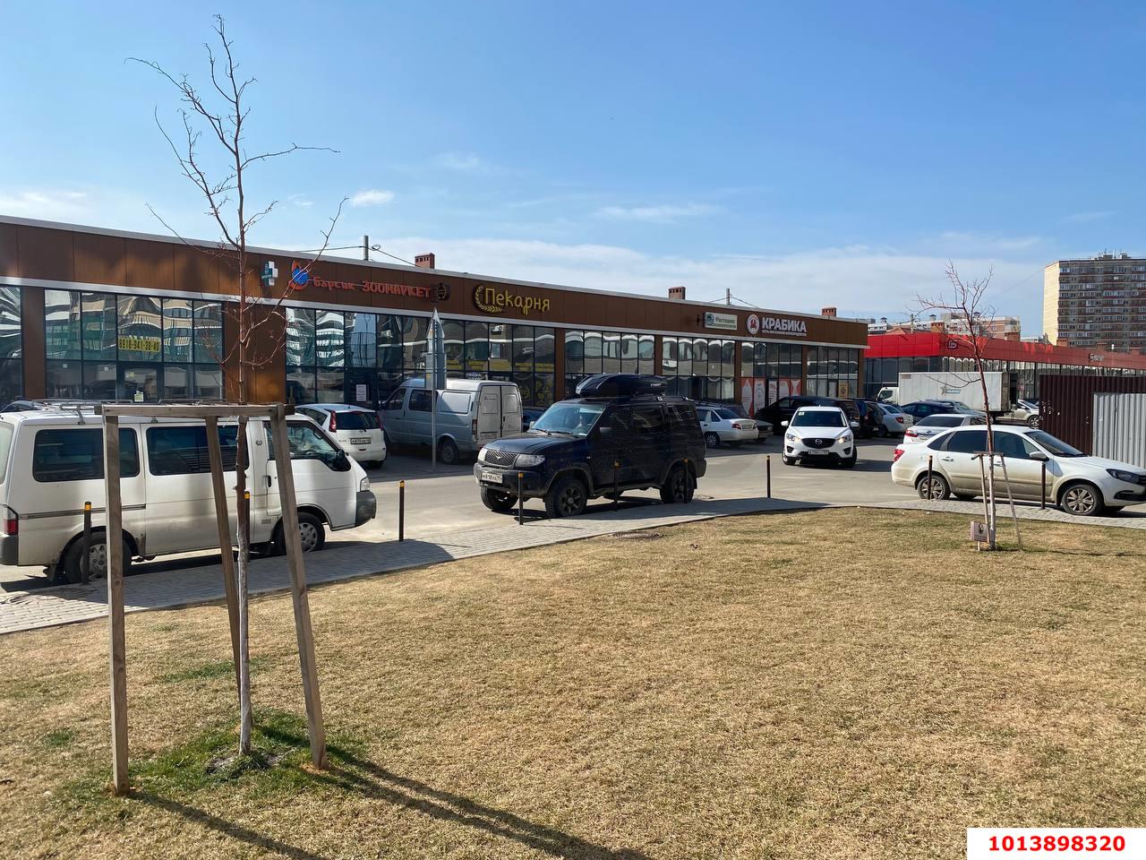 Фото №3: Торговое помещение 50 м² - Краснодар, коттеджный  Австрия, ул. Адмирала Серебрякова, 4/2