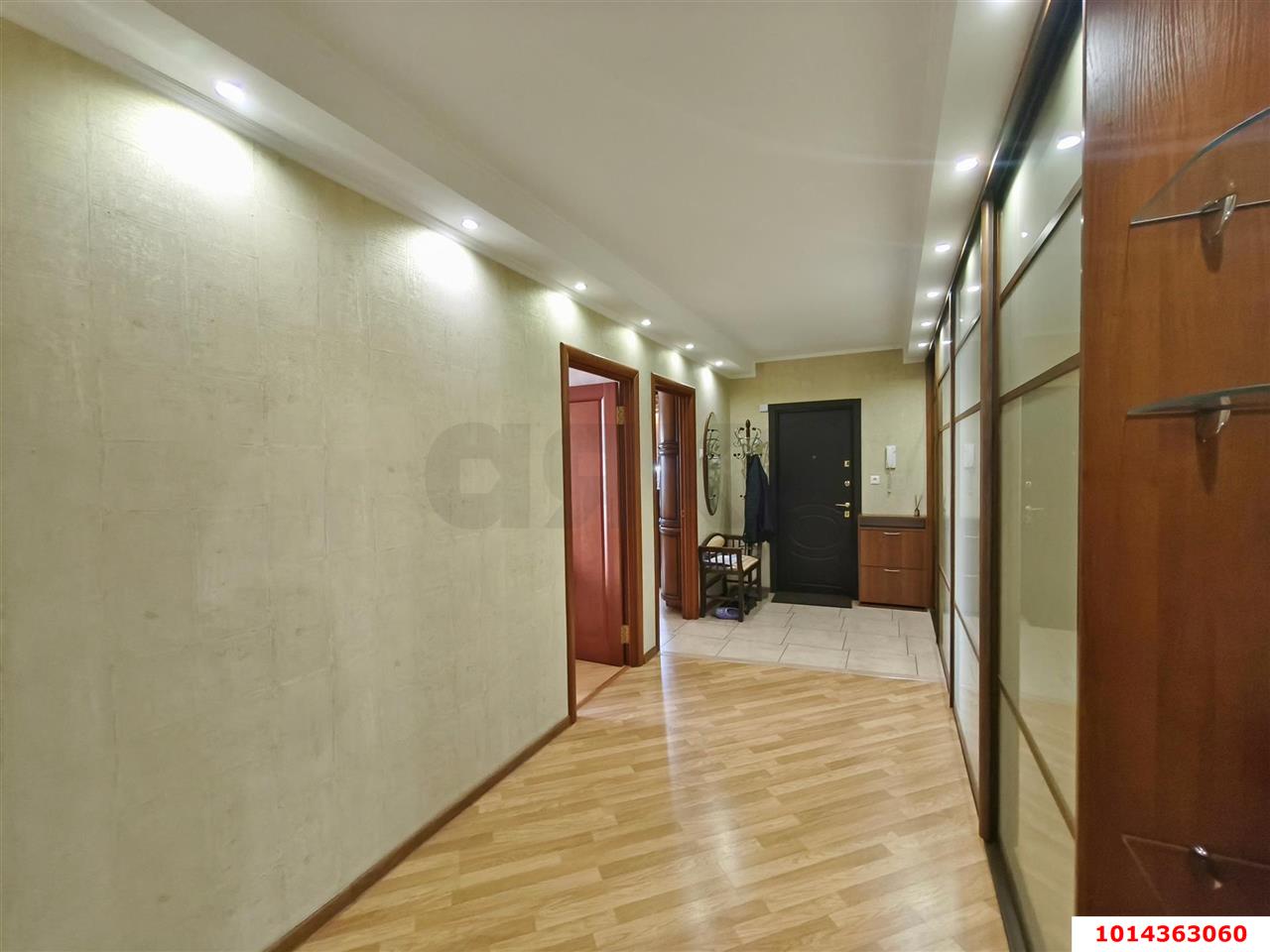 Фото №3: 3-комнатная квартира 91 м² - Краснодар, Микрохирургии глаза, ул. Академика Лукьяненко, 26