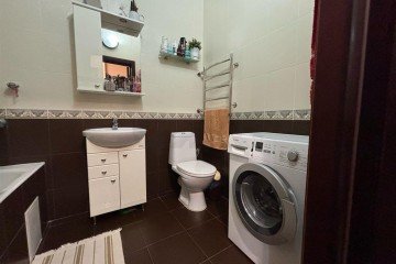 Фото №1: 1-комнатная квартира 37 м² - Российский, мкр. Прикубанский внутригородской округ, ул. Бигдая, 15