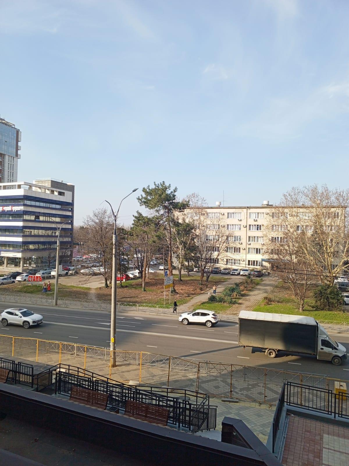 Фото №9: 3-комнатная квартира 103 м² - Краснодар, Центральный внутригородской округ, Западный внутригородской округ, мкр. Центральный, ул. Кубанская набережная, 58