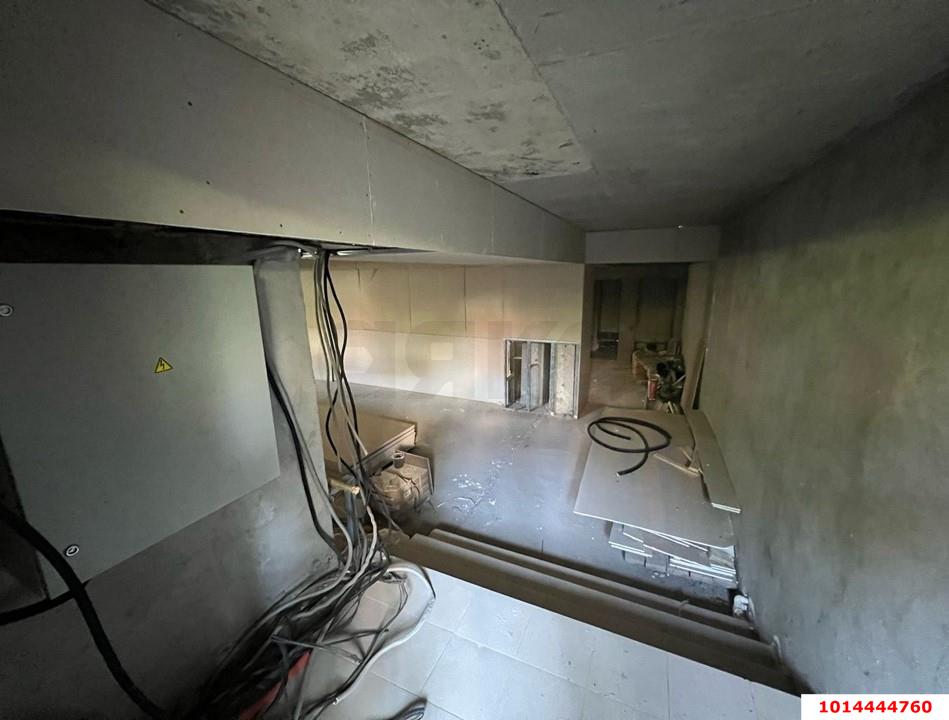 Фото №2: Торговое помещение 300 м² - Краснодар, Центральный, ул. Заводская, 19