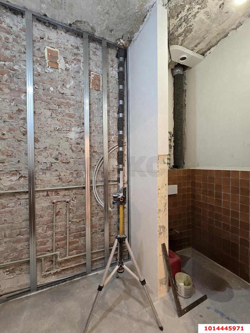 Фото №11: 3-комнатная квартира 68 м² - Краснодар, Центральный внутригородской округ, ул. Красная, 206