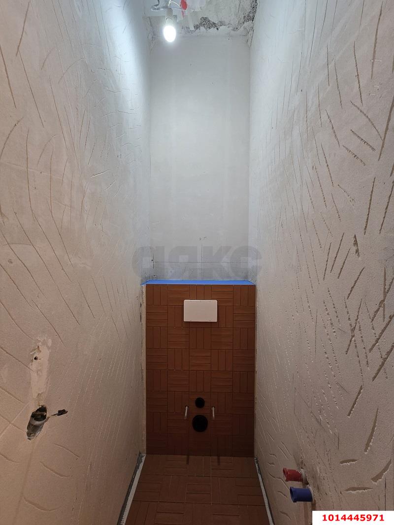 Фото №8: 3-комнатная квартира 68 м² - Краснодар, Центральный внутригородской округ, ул. Красная, 206