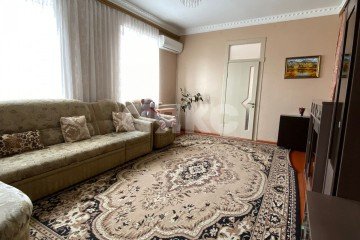 Фото №1: Дом 250 м² - Новокубанск, ул. Маяковского, 81
