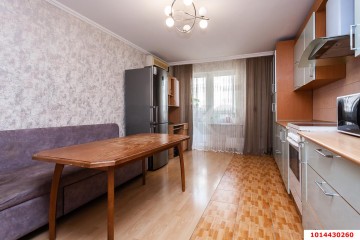 Фото №2: 3-комнатная квартира 98 м² - Краснодар, мкр. Завод Измерительных Приборов, ул. имени 40-летия Победы, 33/10