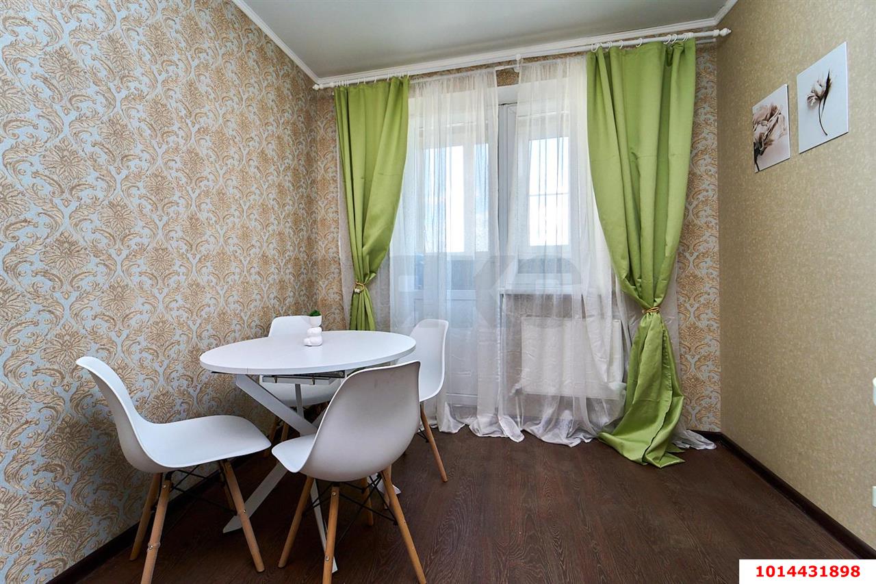 Фото №2: 1-комнатная квартира 44 м² - Краснодар, имени Петра Метальникова, ул. Петра Метальникова, 28