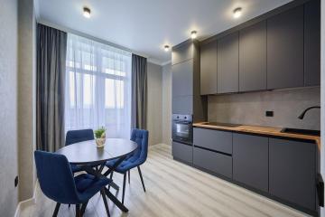 Фото №1: 1-комнатная квартира 43 м² - Краснодар, мкр. Губернский, ул. им. Героя Яцкова И.В., 19к3