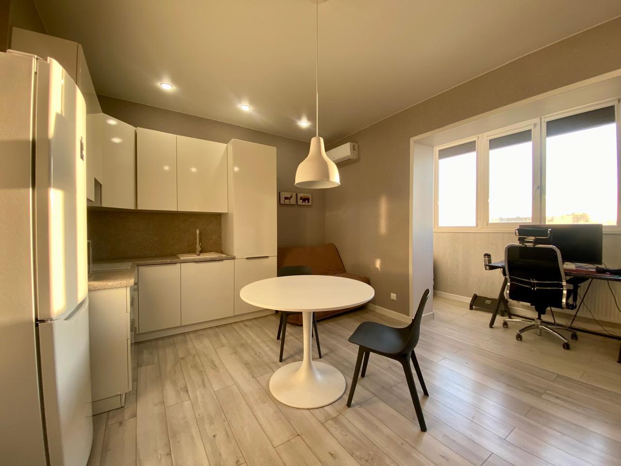 Фото №6: Студия 33 м² - Краснодар, Прикубанский внутригородской округ, мкр. жилой комплекс Красная площадь, ул. Кореновская, 57к1