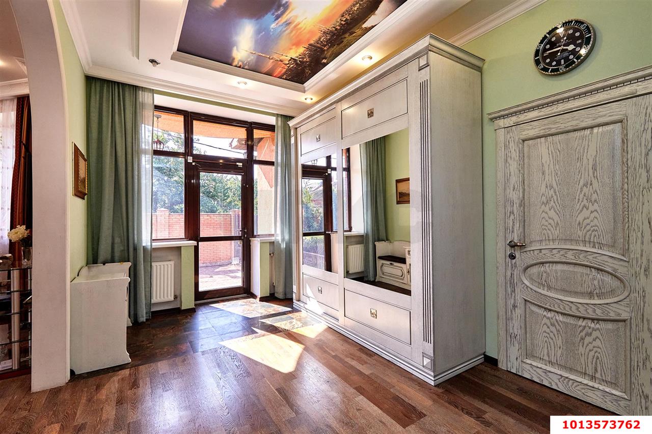 Фото №11: Дом 423 м² + 6.5 сот. - Краснодар, 40 лет Победы, пр-д 3-й  Некрасова, 34