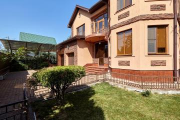 Фото №1: Дом 423 м² - Краснодар, мкр. 40 лет Победы, пр-д 3-й  Некрасова, 34