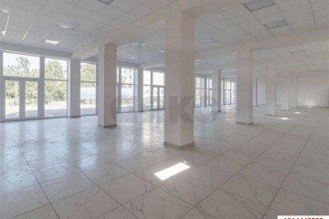 Фото №1: Торговое помещение 200 м² - Энем, ул. Иркутско-Пинской Дивизии, 12/3